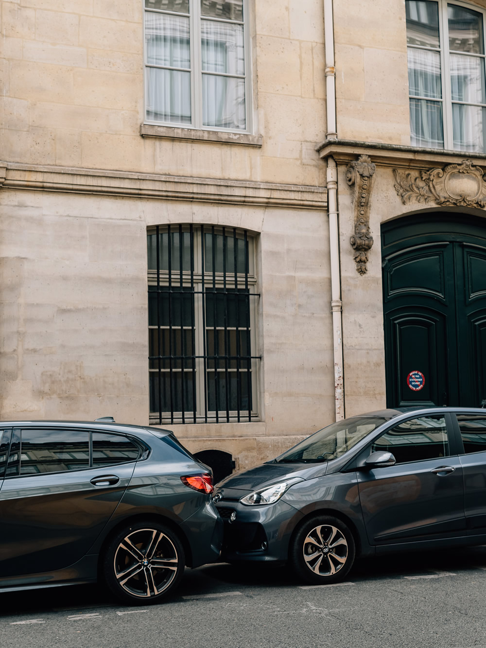 Best cheap parking in Paris city centre